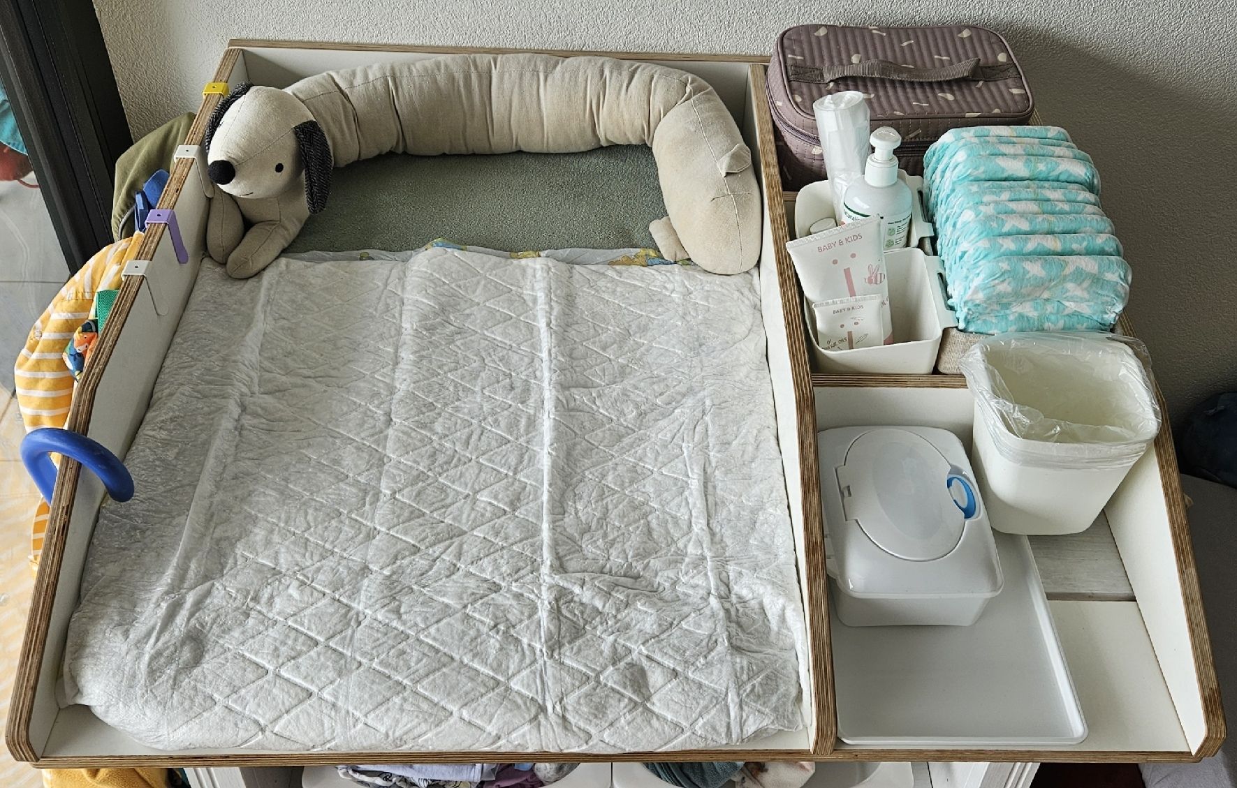 Ikea Fasciatoi & Accessori: Kommode mit Wickelaufsatz – Usato da Ostermundigen venduto da noe_8ynb 4