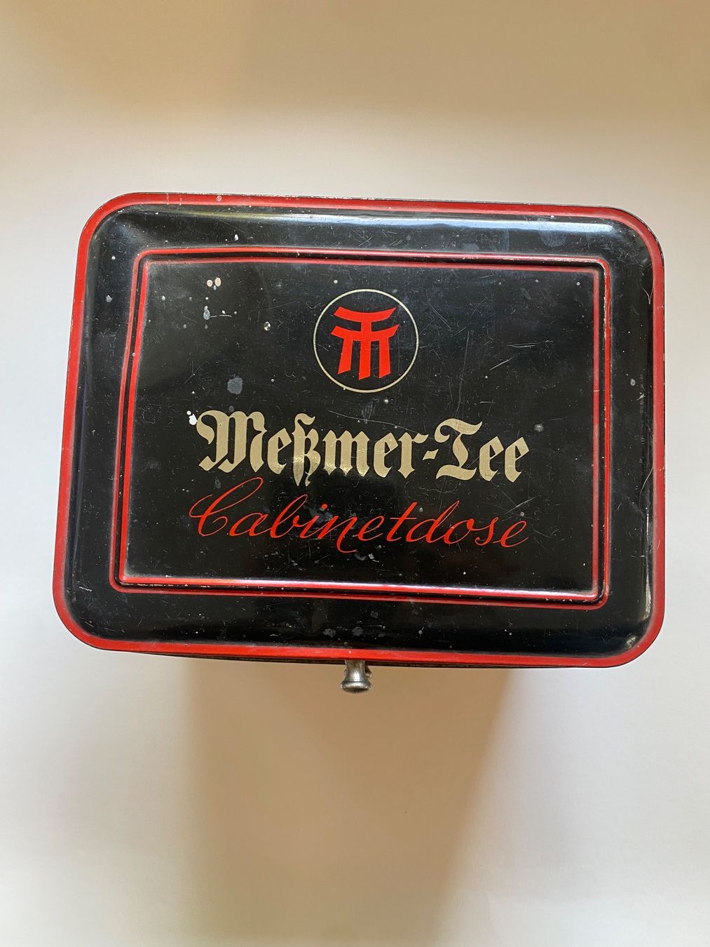 Pots: Vintage Blechdose Messmer-Tee – D'occasion à Winterthur par Winterthurer123 1