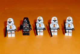 Lego Star Wars/ 4 Republic- und 1 Sith Trooper mit Waffen