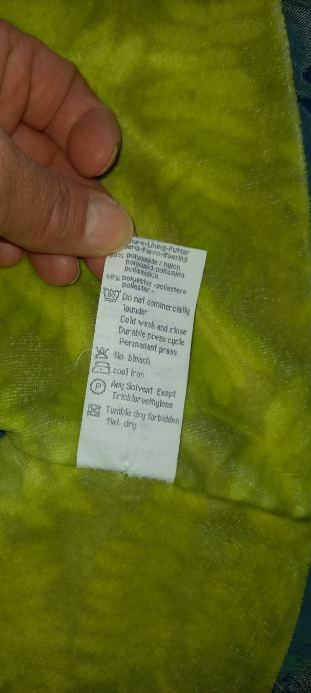 Kenzo Giacche & Cappotti: Veste hiver 2 ans Kenzo – Usato da Genève venduto da fle_pp9n 2