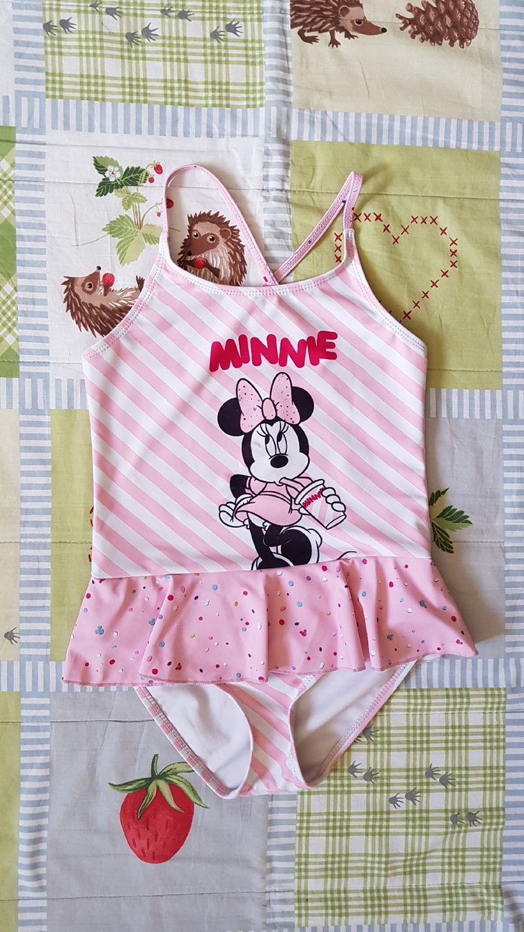 Disney Badekleider & Bikinis: Minnie Mouse Badeanzug Gr.122/128 – Gebraucht aus Luzern von silvermoon12