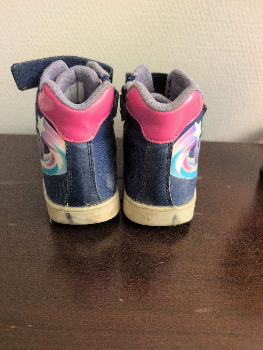 Geox Scarpe per ragazze: Geox Stitch sneakers size 32 – Usato da Pfäffikon SZ venduto da mar_q95n 2