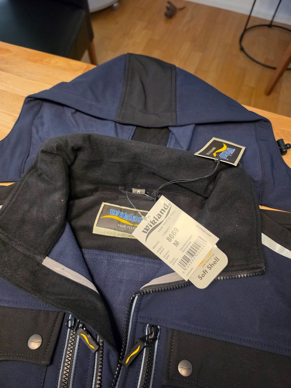 Wikland Giacche: Wikland Softshelljacke marine/schwarz Gr.M – Nuovo e nell'imballaggio originale da Thun venduto da Beas-Allerlei 1