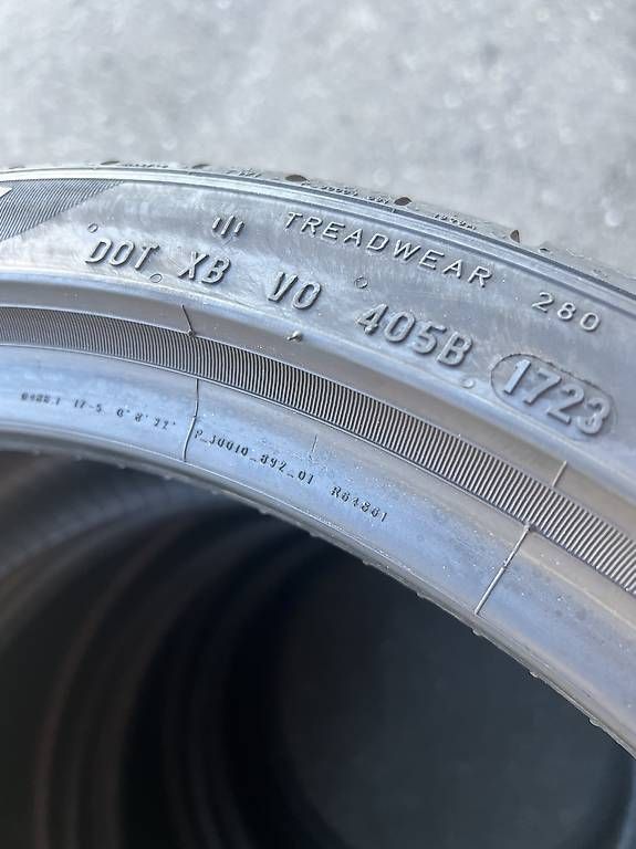 Pneumatici & Ruote complete: 235/35/19 Pirelli Sommerreifen  – Usato da Frasnacht venduto da nobloff 5