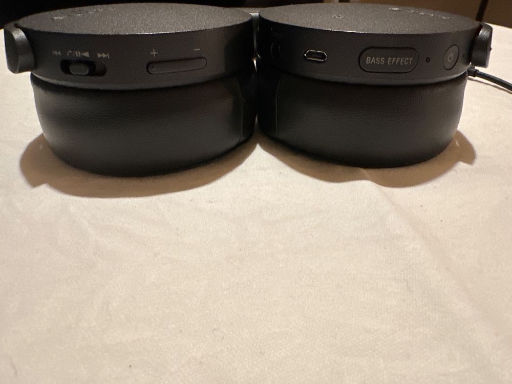 Sony Kopfhörer: Noise Cancelling + Bass Effect Sony Kopfhörer MDR-XB950N1 – Gebraucht aus Zürich von sierrabravo 2