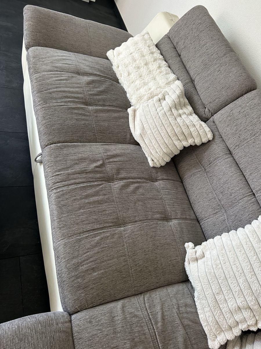 Sofas: Ecksofa grau – D'occasion à Wiedlisbach par and_6g8d 4