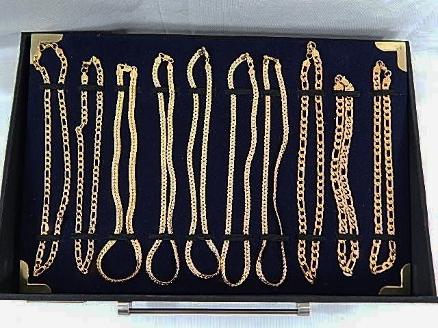 Catenine: 99 Stk. Schmuckstücke Collier Koffer – Nuovo (secondo la descrizione) da Hittnau venduto da Silvio50 5