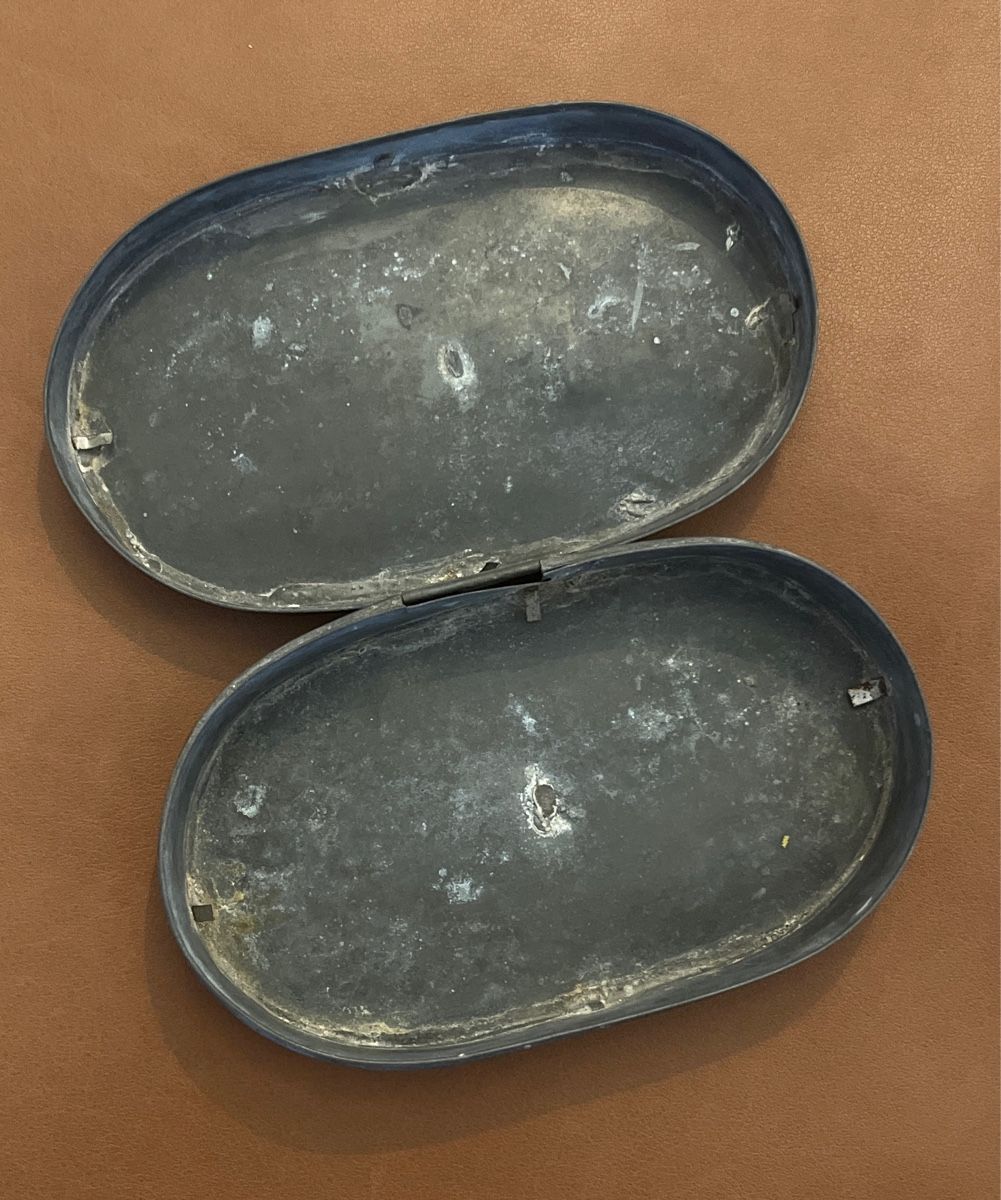 Dosen: Vintage Oval Metal Tin Box With Lid – Gebraucht aus Gandria von mar_5yvs 2