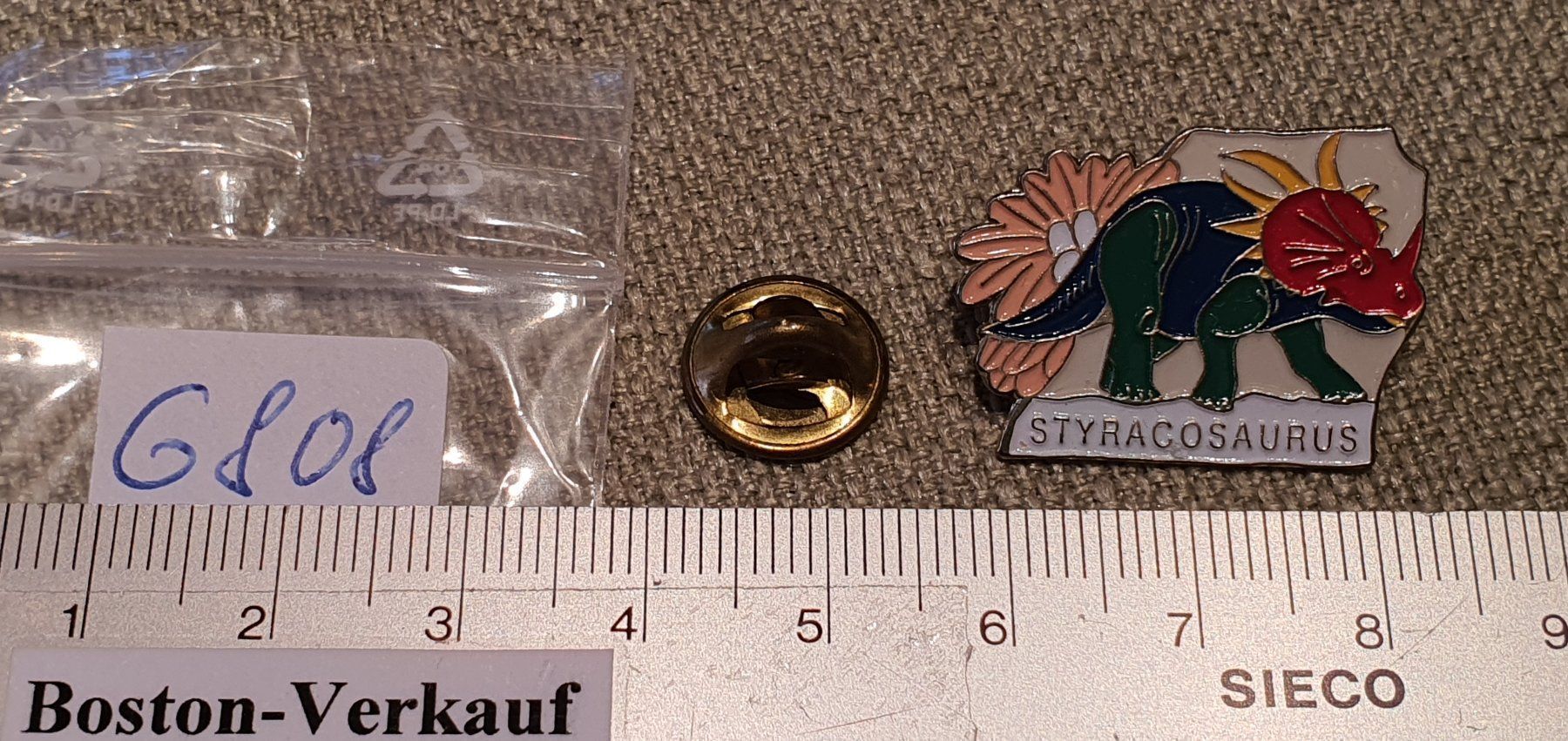Placchette & Badge: G808 - Pin Dinosaurier – Usato da Reinach BL venduto da Boston-Verkauf 1