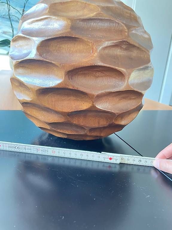 Sculture & Statue: Holzskulptur Vase – Usato da Uetendorf venduto da Anomis2015 2