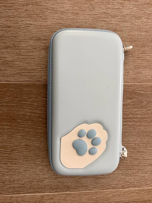 Nintendo Console: Nintendo Switch Lite + Case + Little Nightmares II – Usato da Kerzers venduto da lau_gd29 3