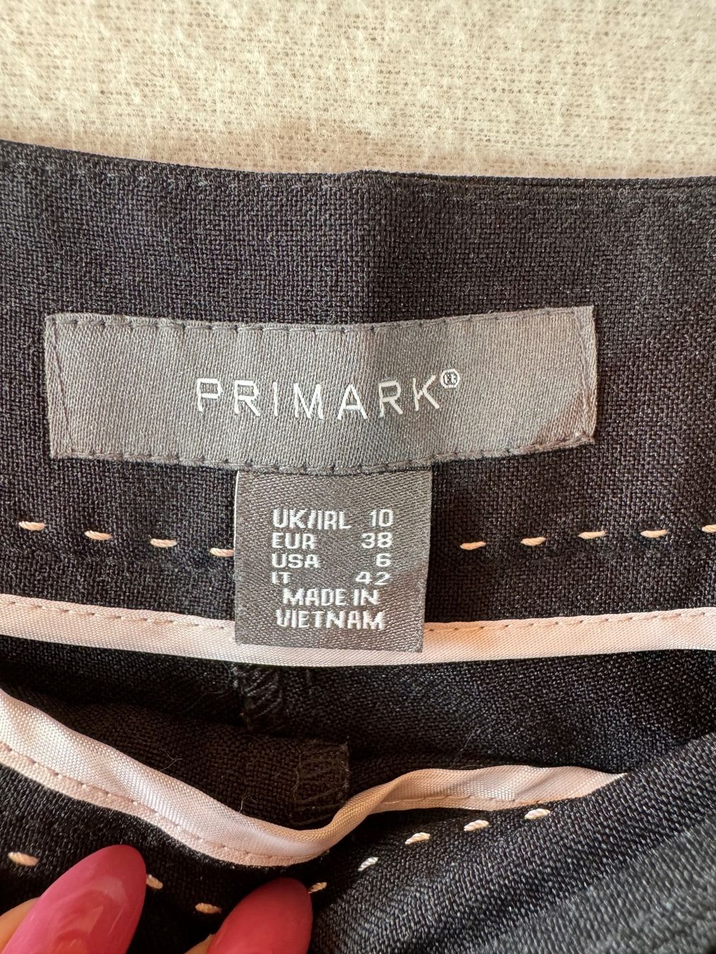 Pantaloni: Schwarze Hose von Primark Gr. 38 – Usato da Grosswangen venduto da second_hand_dress 4