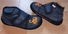 Superfit Hausschuhe Gr. 26 mit Tiger - Top Zustand!