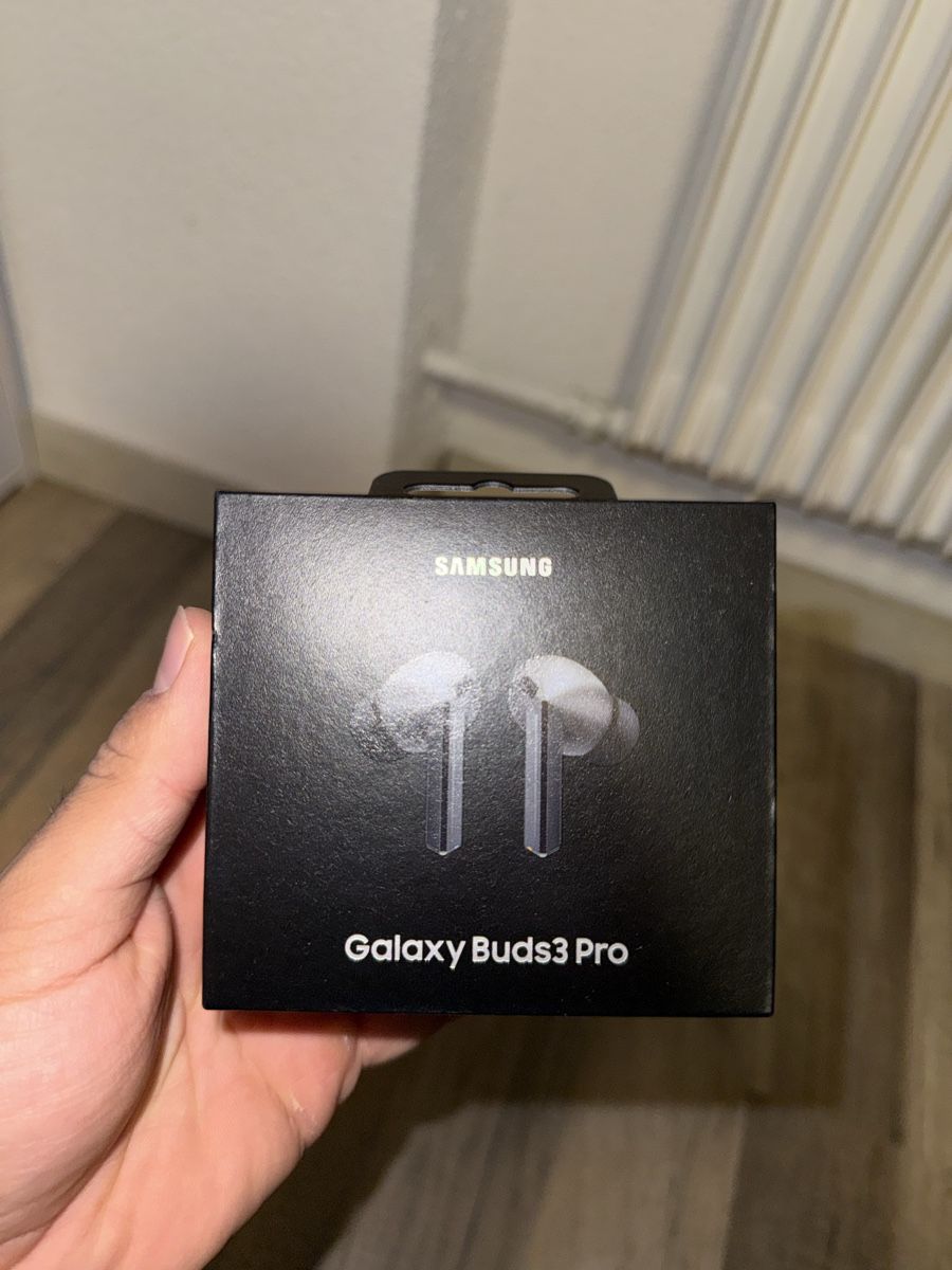 Samsung Kopfhörer: Samsung Galaxy Buds 3 Pro – Gebraucht aus Schönenwerd von Ale46. 3