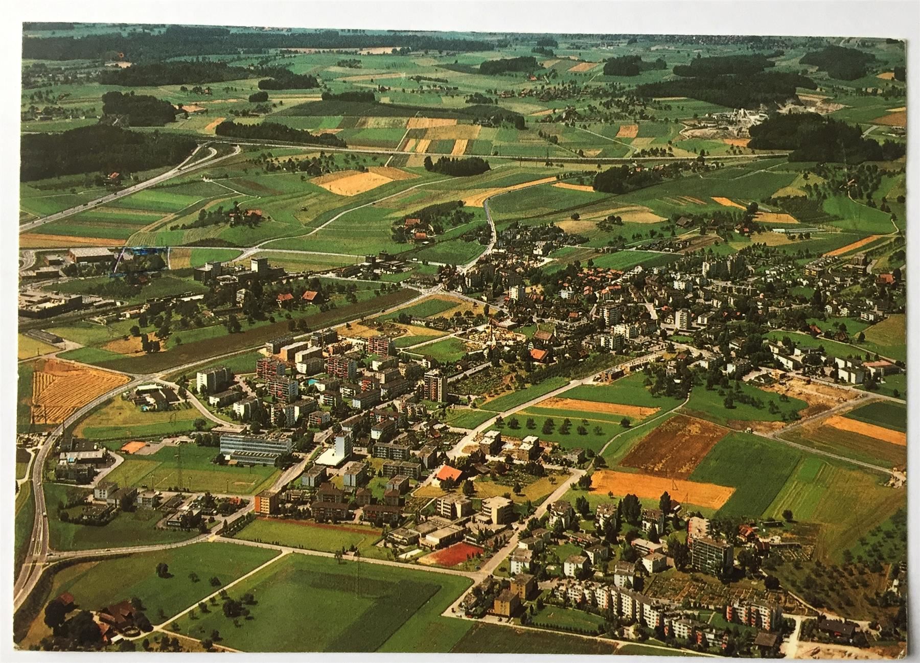 Cartoline postali: STEINHAUSEN Flugaufnahme – Usato da Jona venduto da philajona