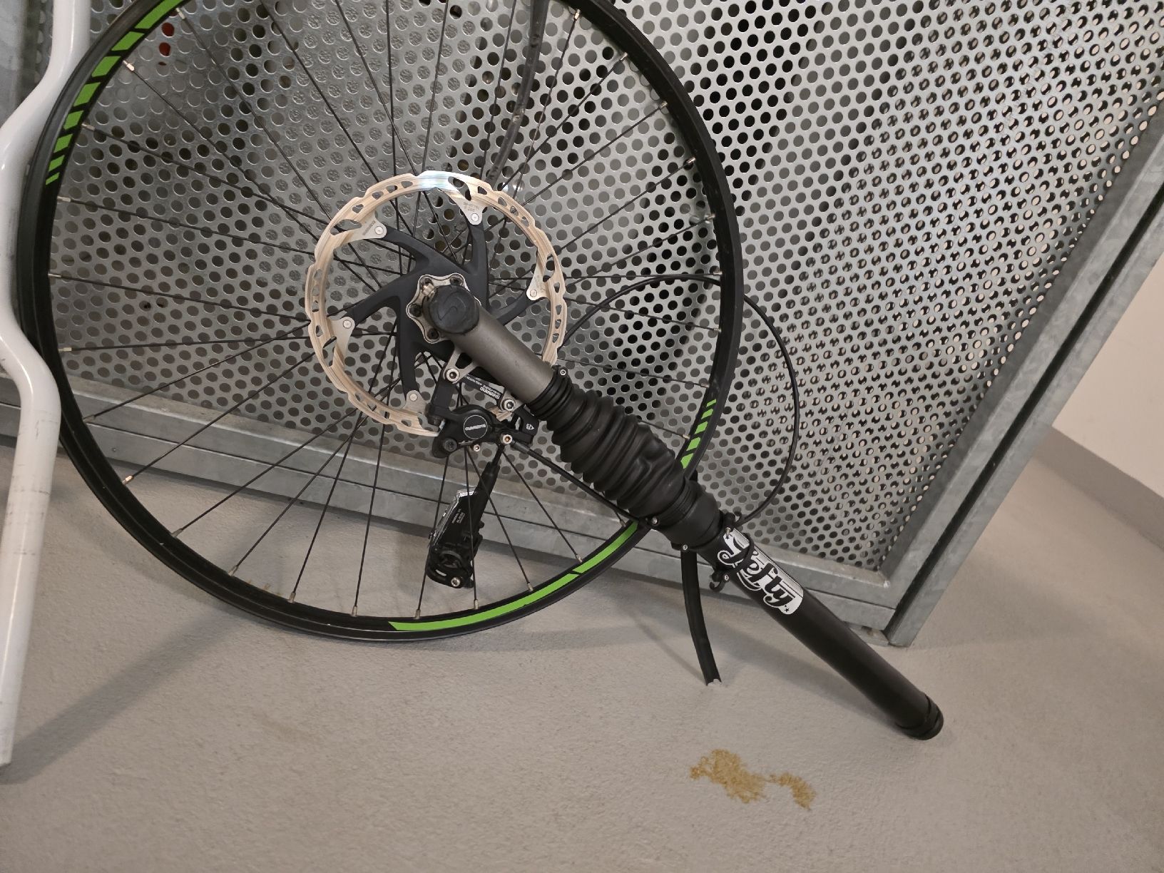 Cannondale Pezzi di ricambio: Cannondale Lefty Federgabel – Difettoso da Safnern venduto da Yaennu