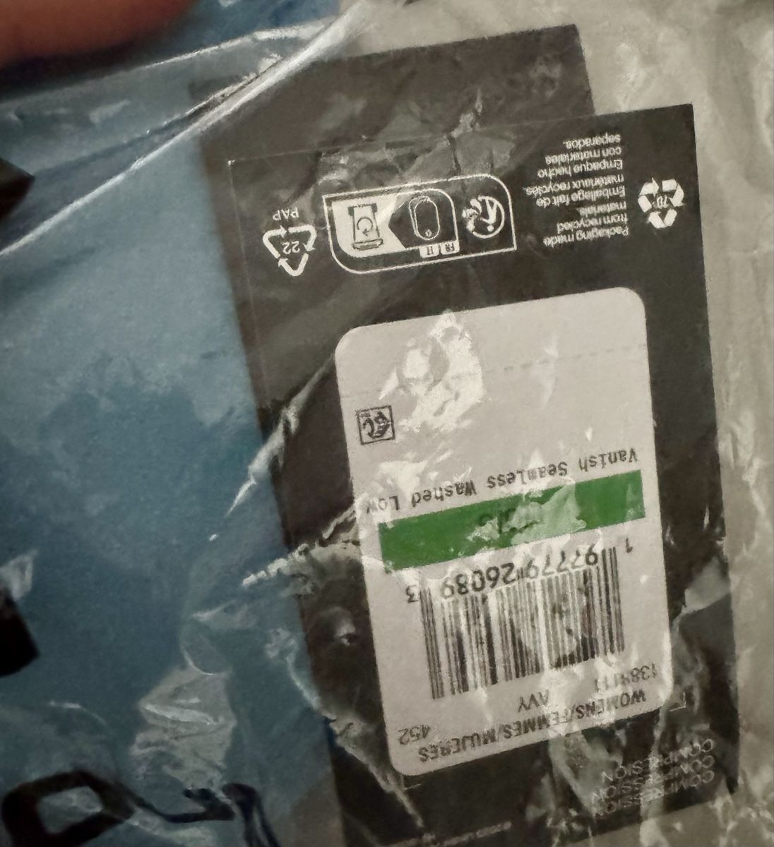 Under Armour Top: UNDER ARMOUR Sport-BH – Nuovo e nell'imballaggio originale da Zollikofen venduto da AureusManus 2