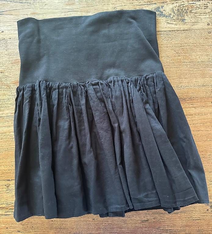 H&M Jupes: Jupe, Rock mit hohem, elastischem Bund. Gr. 36. – D'occasion à Zürich par Sunnyflower97 4