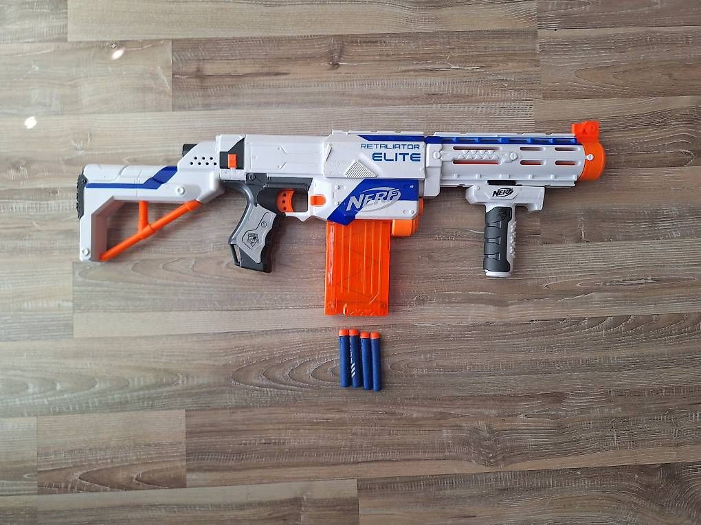 Jouets: Nerf Retaliator Elite – D'occasion à Diessenhofen par ben_5h68