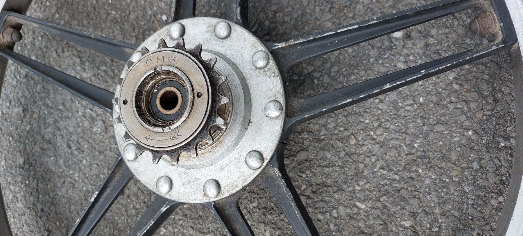Pneumatici & Ruote complete: Mofa rad 17zoll – Usato da Giswil venduto da Stocki02 4