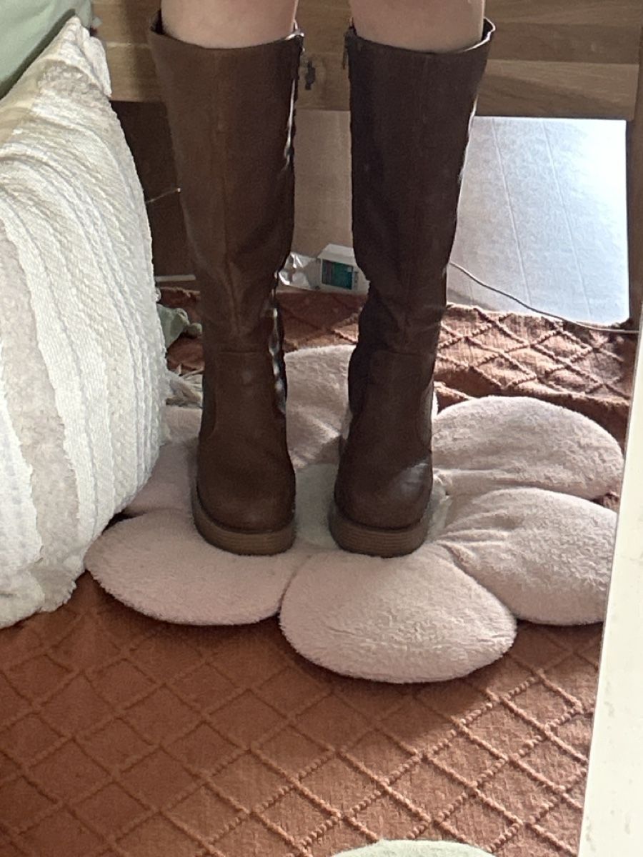 Damenschuhe: Braune Fake Lederstiefel Gr. 41 – Gebraucht aus Zürich von xeniiilou