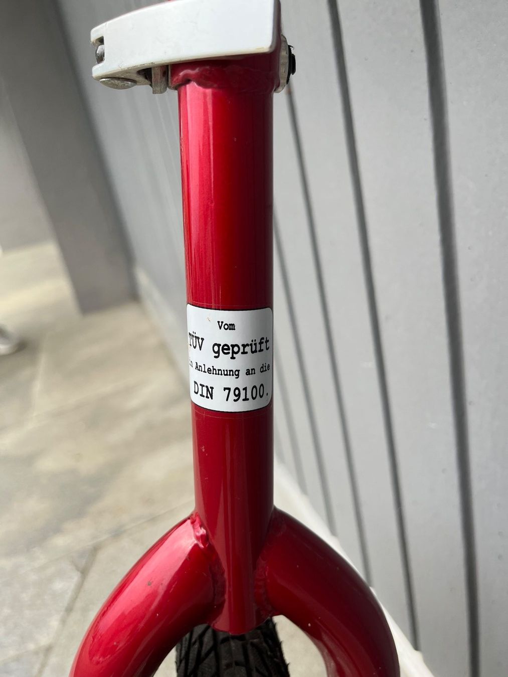 Biciclette: Einrad, rot – Usato da Attikon venduto da Hagenholz81 2