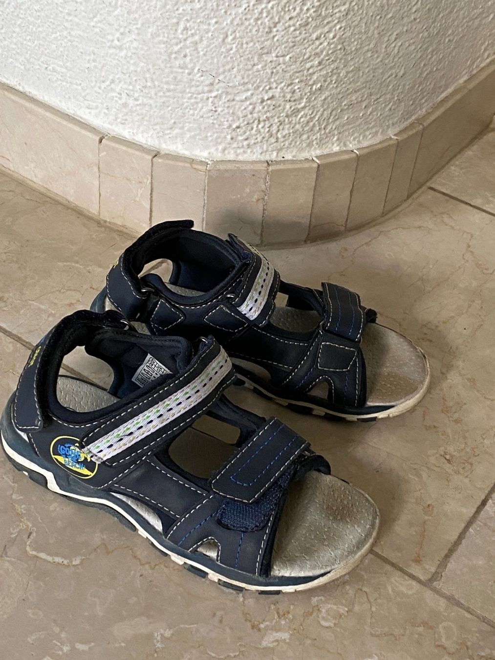 Scarpe per ragazzi: Kinder Sandalen Gr. 29 – Usato da Berikon venduto da Samira08 4