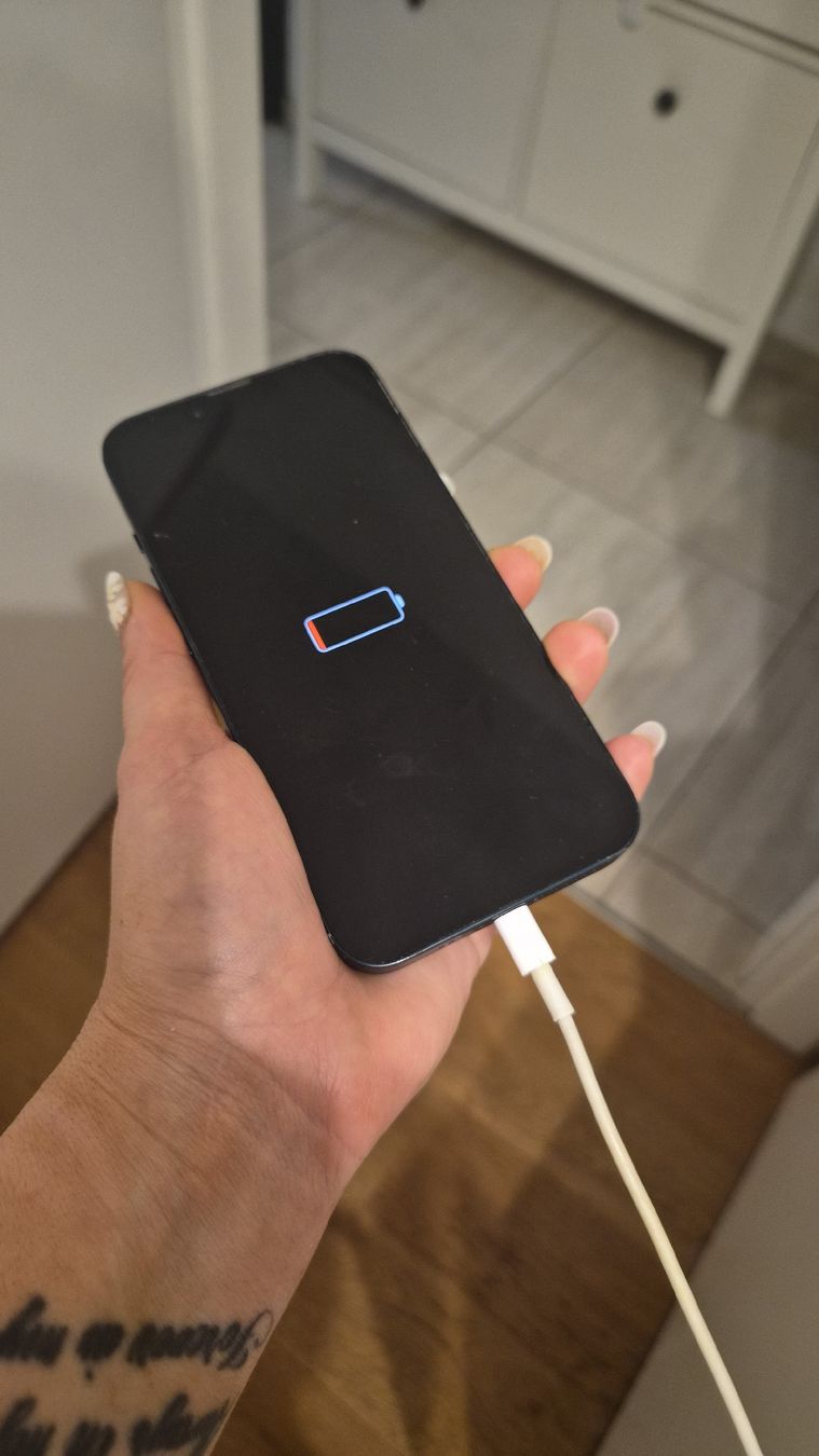 Apple Telefoni cellulari / Smartphones: Iphone 14 128giga – Usato da Lugano venduto da cla_x5tk 5