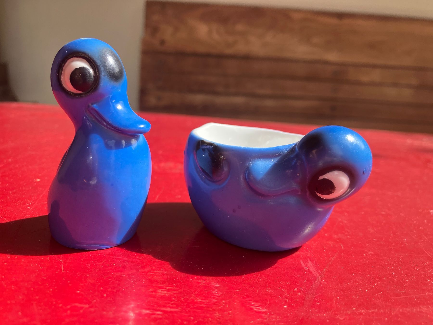 Altre Stoviglie: Eierbecher & Salzstreuer Enten ca. 1940 – Usato da Basel venduto da papageientulpe