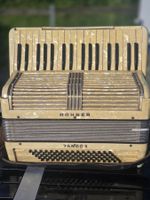 Hohner Tango II Pianoakkordeon Chromatisch weiß