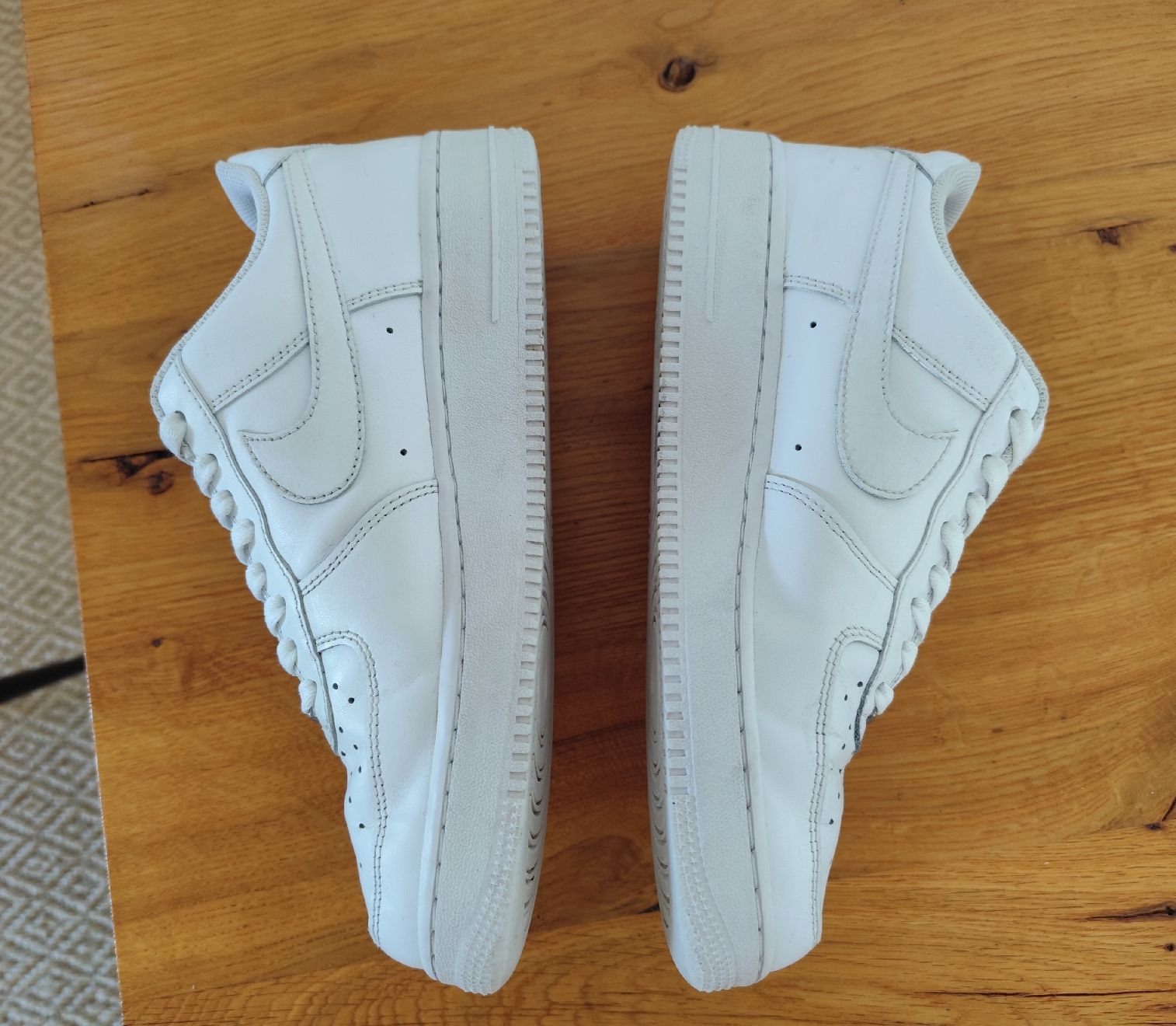 Nike Herrenschuhe: Nike Air Force 1 Grösse 43 – Gebraucht aus Diepoldsau von nia_l9sp 2