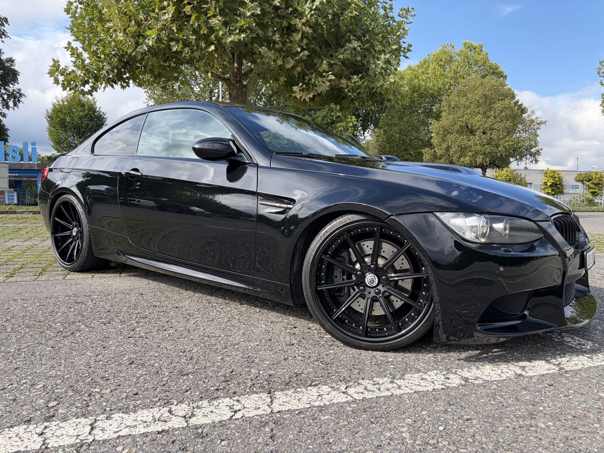 BMW Autos: BMW M3 E92 / 1. Hand / Handschalter  – D'occasion à Buchrain par bbrules1886 2