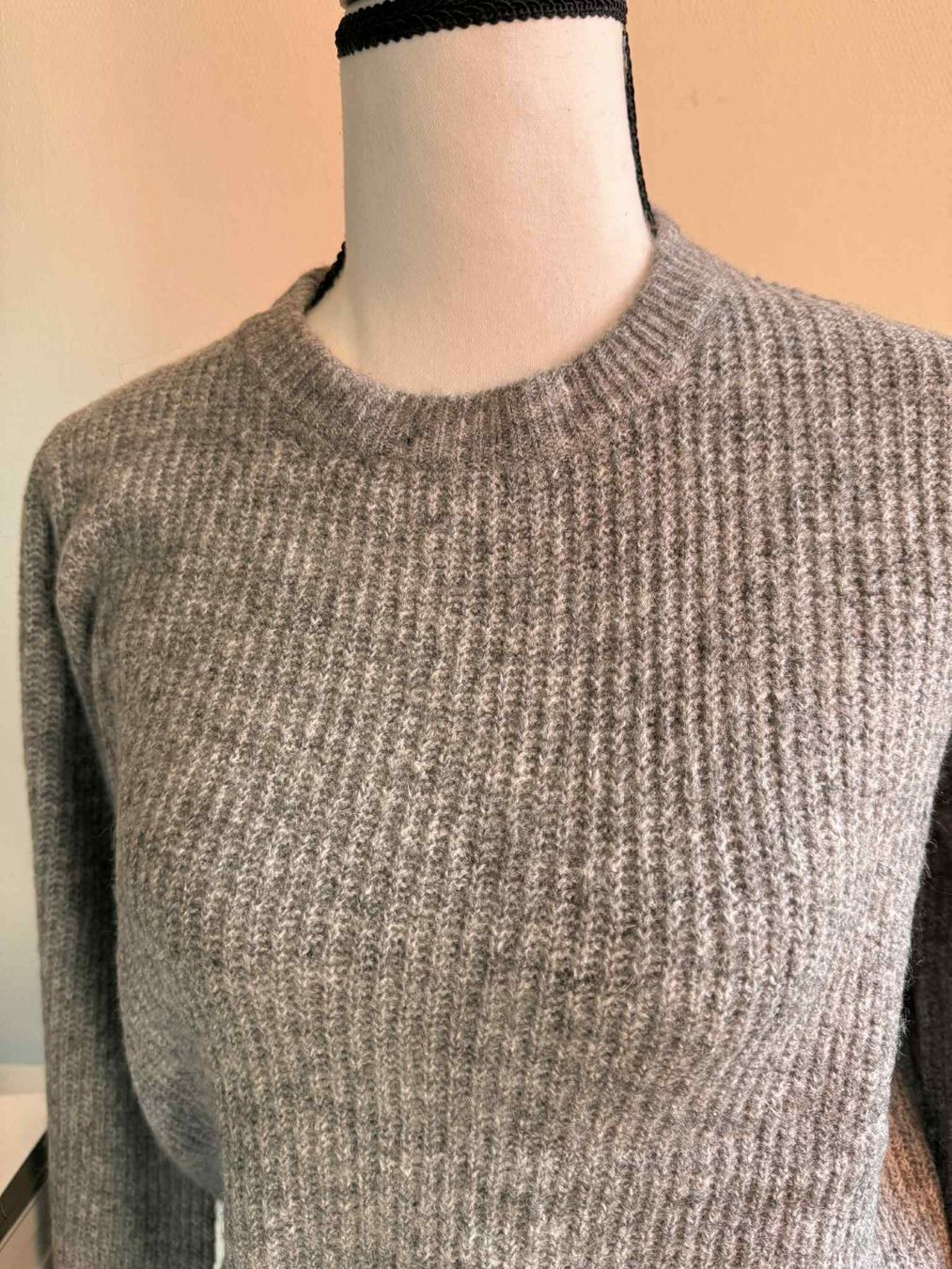 Pulls & Sweat-shirts: b.young Strickpullover Grau, Grösse M, Neu mit Etikett! – Neuf avec emballage d'origine à Riehen par edu_92w7 2