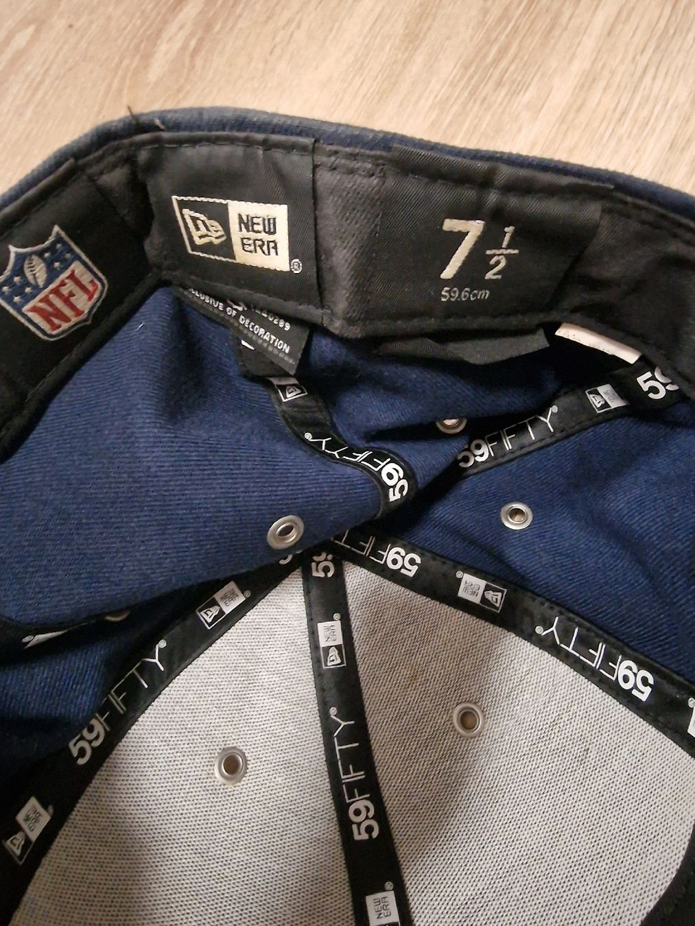 Altro in  Abbigliamento & Accessori: 4 Caps zu verkaufen 2 Fullcap (59.6) 2 Normal – Usato da Seftigen venduto da bendzsy91 7