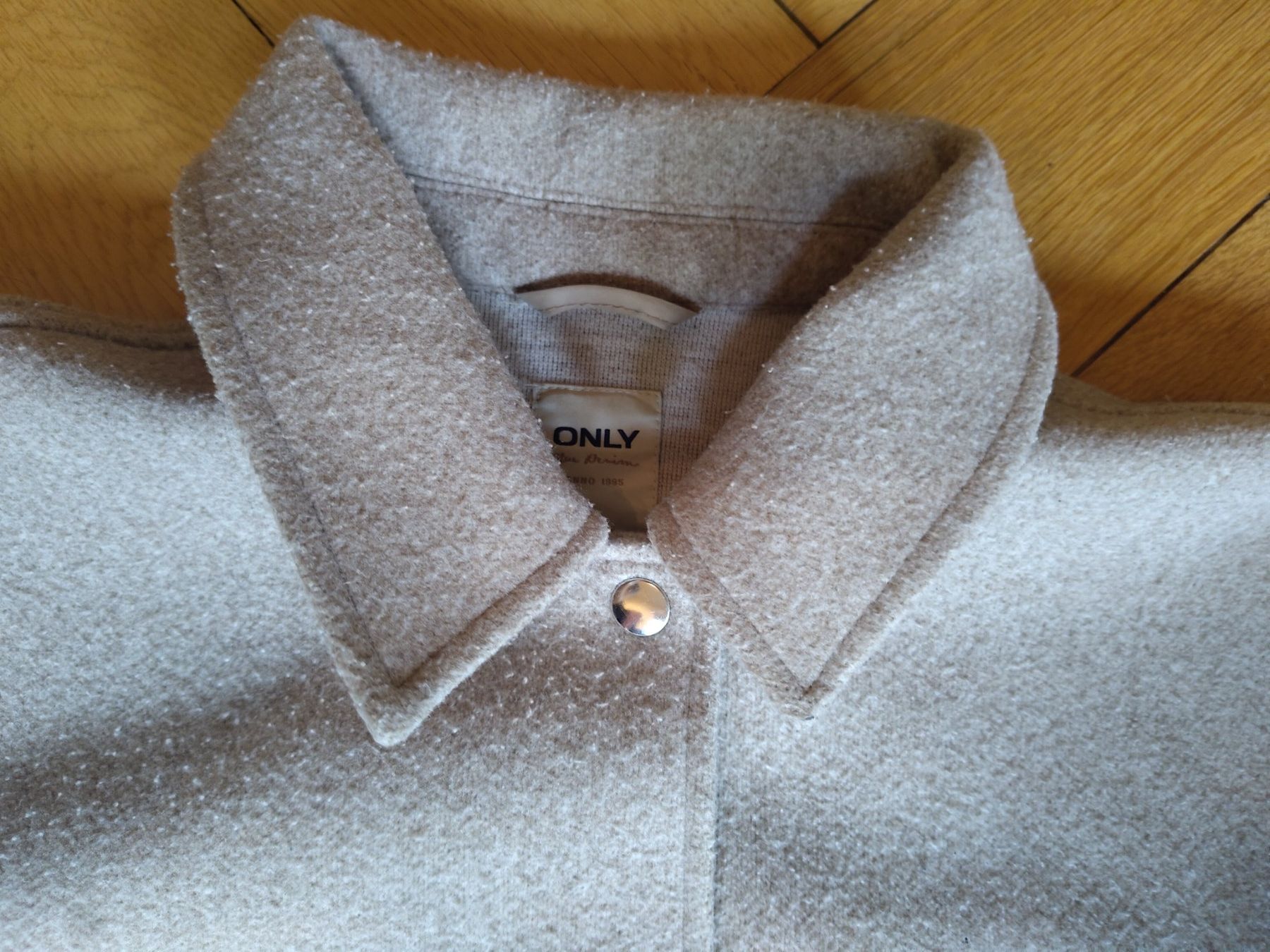 Only Jacken: Jacke – Gebraucht aus Bern von Linii 3