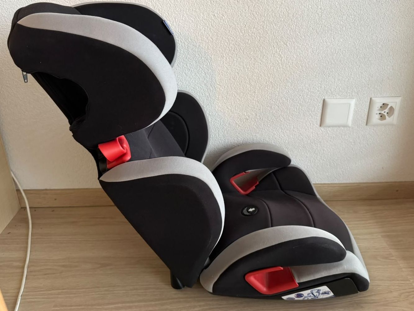 Chicco Auto-Kindersitze: Siège auto Chicco pour enfant – Gebraucht aus Fresens von As2_Caro 3