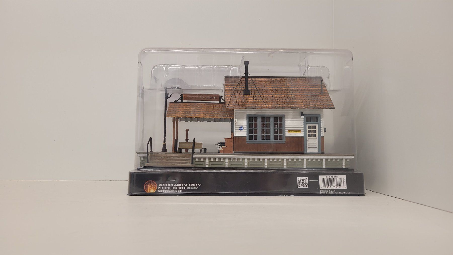 Modellini di ferrovie: Spur 0 Landmark Structures BR 5852 Das Depot – Usato da Büsserach venduto da ModellbahnDepot 2