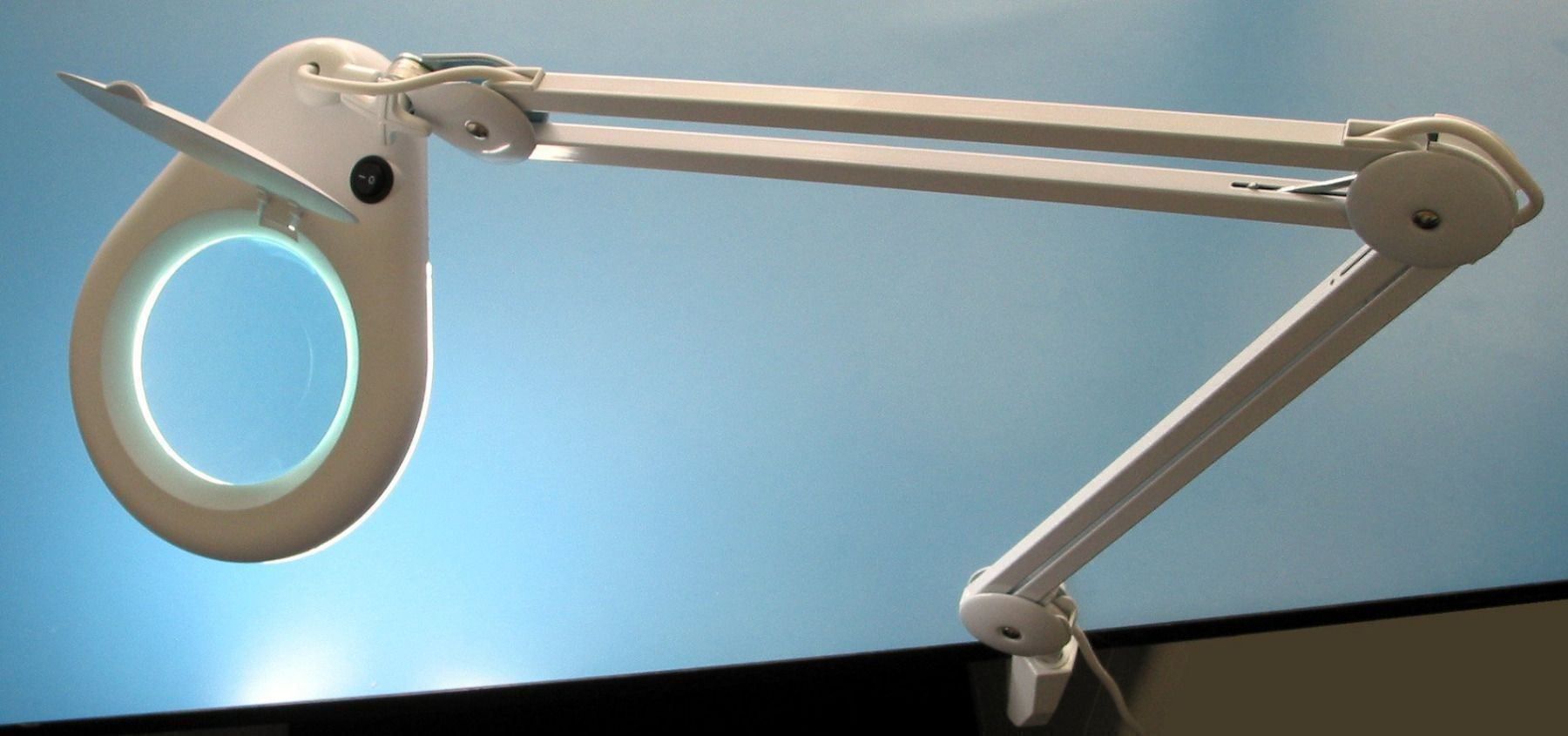 Lampade: Lupenleuchte LED Lupenlampe – Nuovo e nell'imballaggio originale da Gebenstorf venduto da -AMB- 1