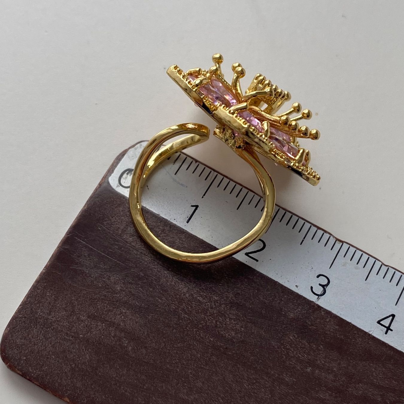 Anelli: 18KGP Große Blume Ring mit Zirconia – Nuovo e nell'imballaggio originale da Givisiez venduto da dor_xb9k 1
