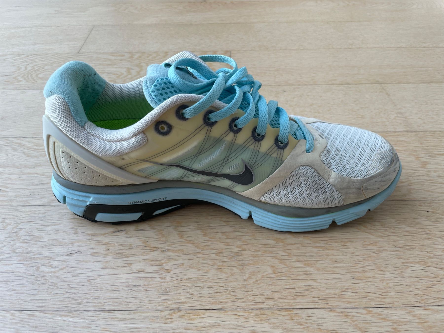 Nike Chaussures hommes: Nike LunarGlide Laufschuhe Grösse 40 – D'occasion à Corcelles NE par gingerbrain 3