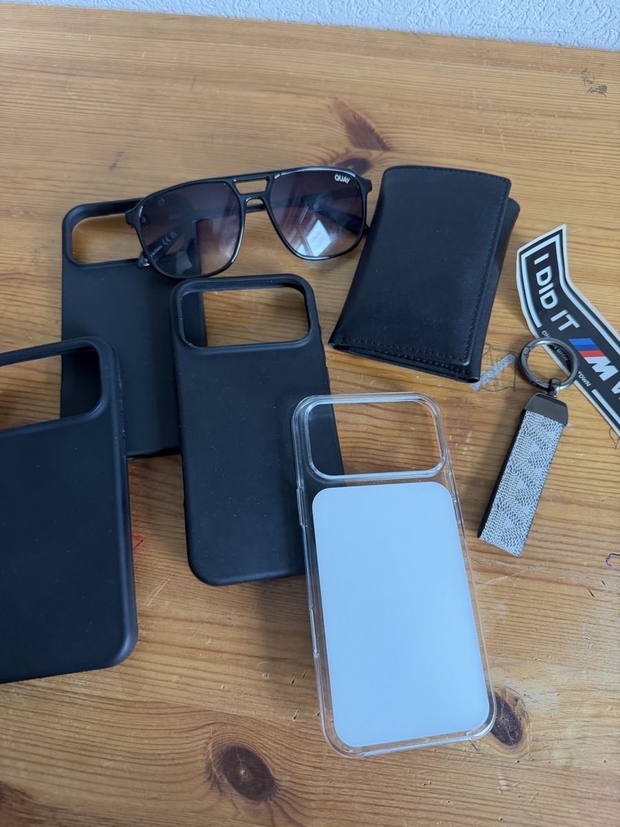 Apple Coques & Protection écran: Lot de divers Accessoires  – Neuf (Voir description) à La Chaux-de-Fonds par Fatal_Cas67 1