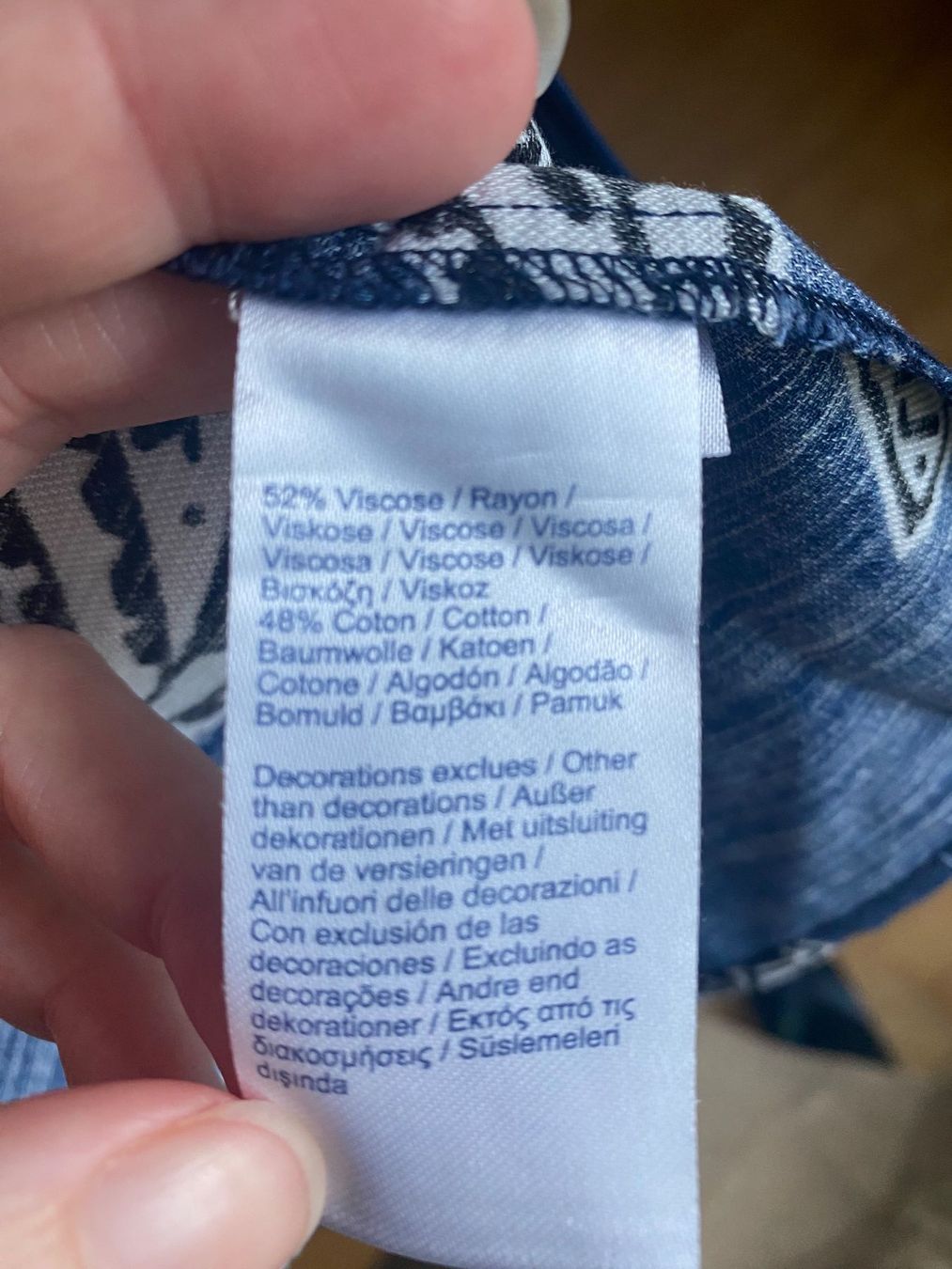 Lacoste Vestiti: Robe Lacoste taille S – Usato da Basel venduto da Maria-Alexa 9