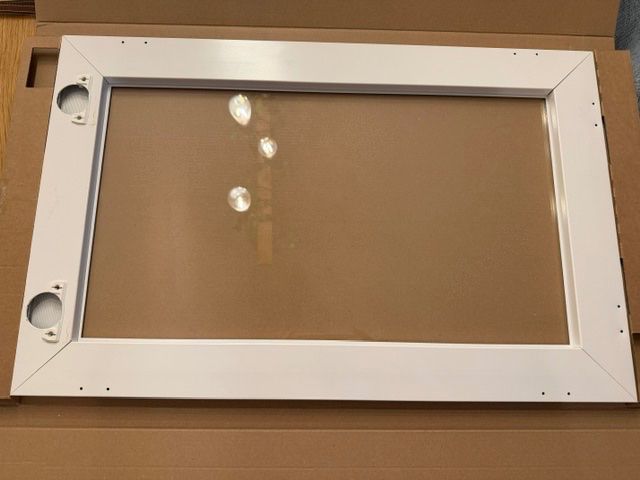 Ikea Türen: Besta Vitrinentüre Sindvik – Gebraucht aus Zürich von MelanieA2101 1