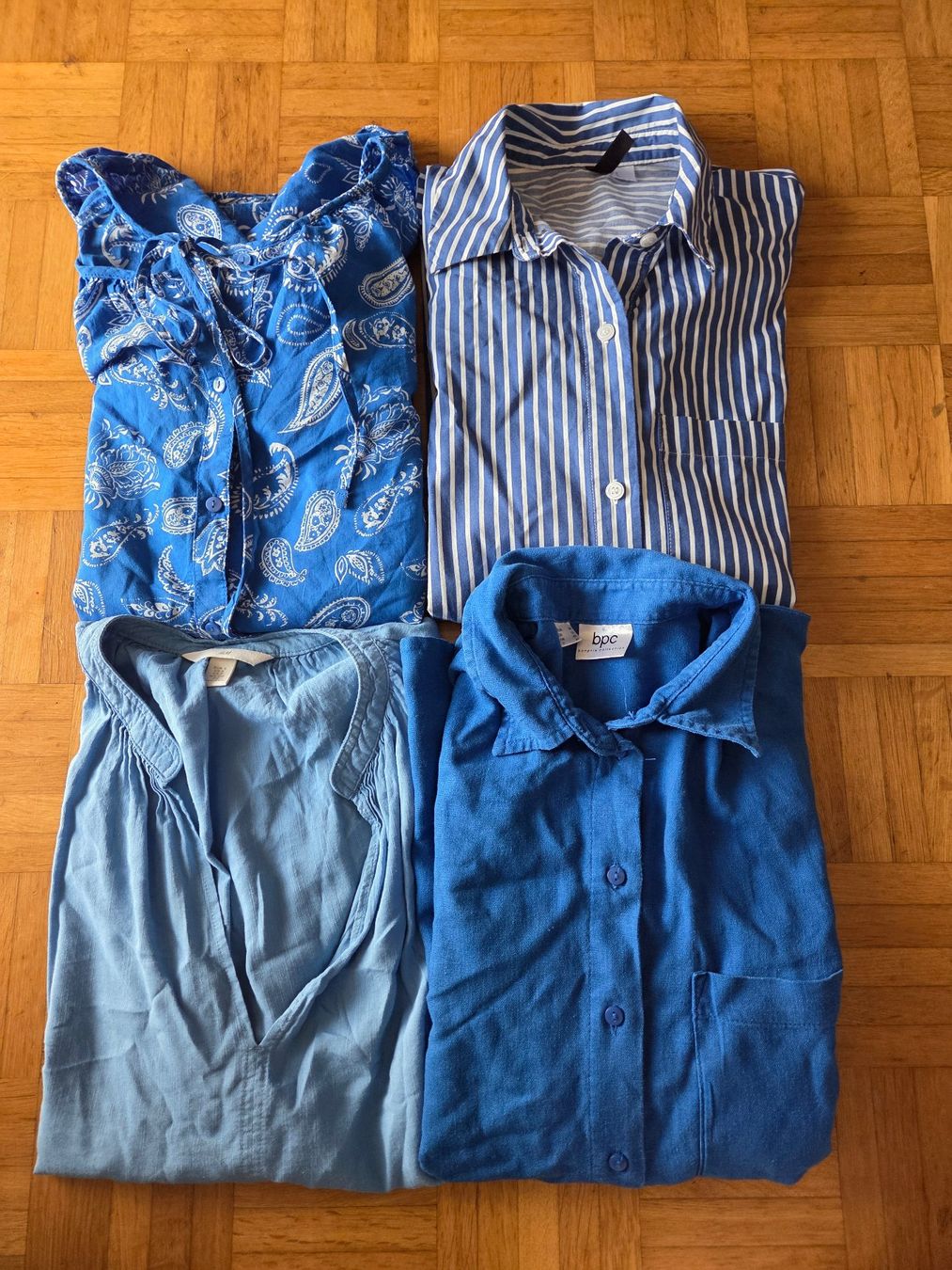 Camicette: Blusen Gr.38 und oversized S – Usato da Basel venduto da grandfamily