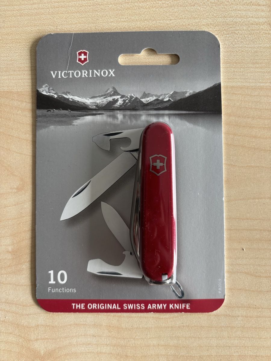 Victorinox Couteaux de poche: Victorinox Taschenmesser Rot – Neuf avec emballage d'origine à Oetwil an der Limmat par EuropaFuchs