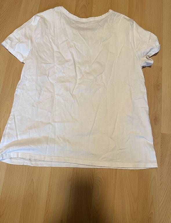 T-Shirts: Zara T Shirt mit Perlenkragen – Gebraucht aus Alchenflüh von selina077 1
