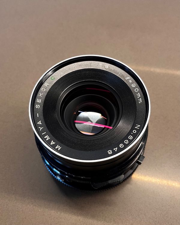 Mamiya 645 1000 S + objectif Mamiya Sekor C 70mm F2.8