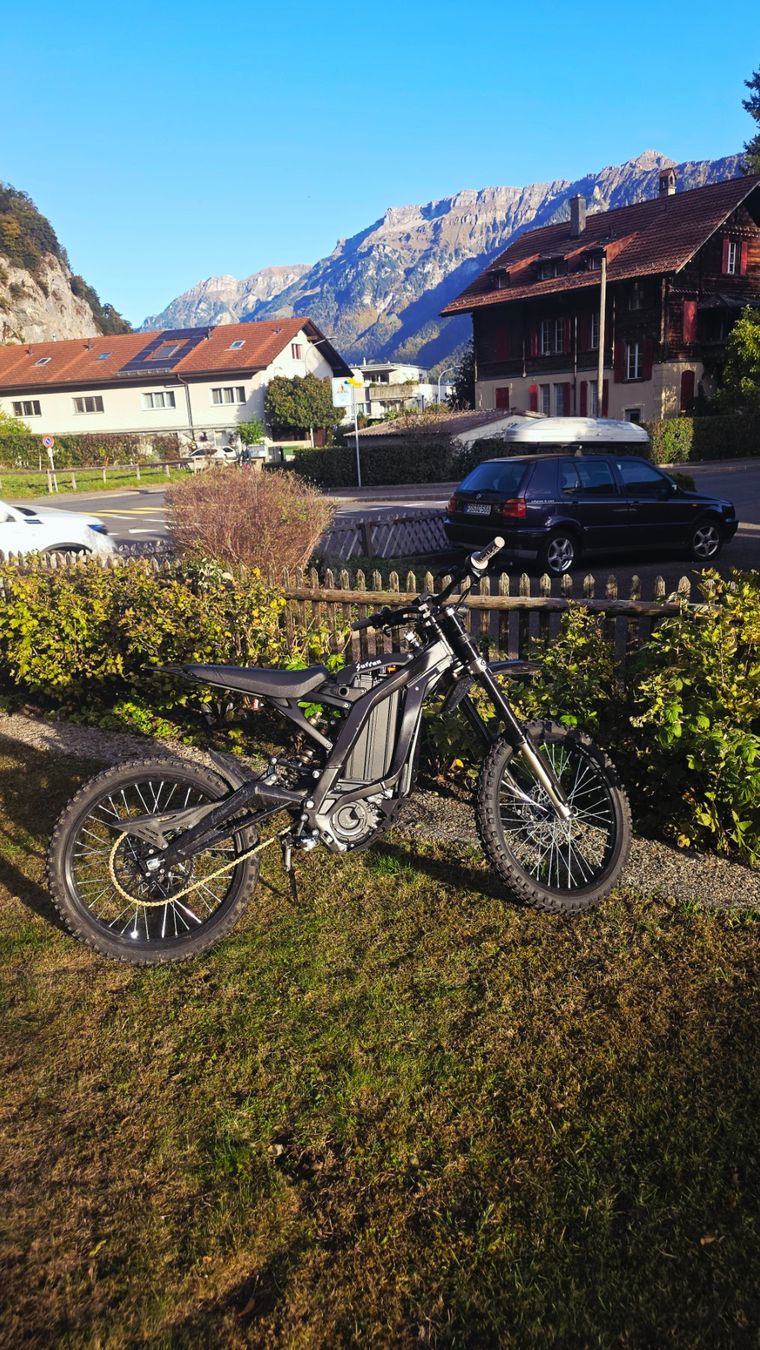 Surron Light Bee mit Torp – ab CHF 500 (Gebraucht) in Unterseen für CHF ...