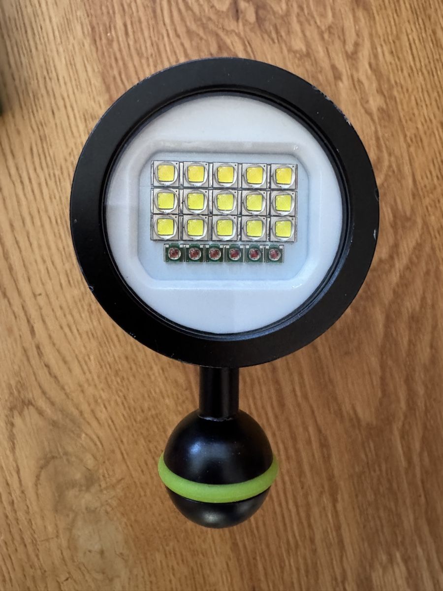Lampade: BigBlue VL8000OPTC Tauchlampe – Usato da Schlatt TG venduto da a.more4 2