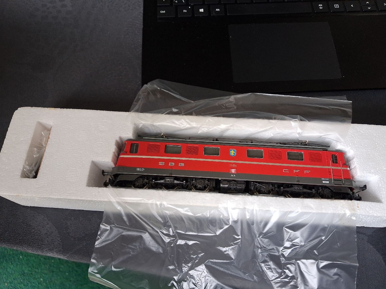 Roco Modellini di ferrovie: SBB Ae 6/6 – Usato da Baden venduto da rumod01 1